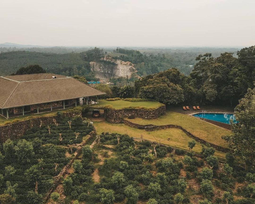House On A Hill By The Serendipity Collection Villa Colombo